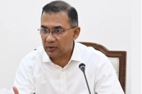 বিদেশ-সফরে-রাষ্ট্রাচার-সীমিত-করলেন-প্রধানমন্ত্রী