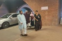 এমপি-হিসেবে-শপথ-নিতে-সংসদে-নুসরাত-তাবাসসুম