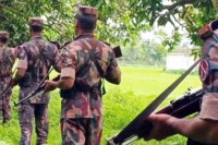 ভারতে-চামড়া-পাচার-রোধে-সীমান্তে-সতর্কবস্থায়-বিজিবি