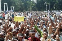 শান্তিপূর্ণ-আন্দোলন-শ্রেণি-কক্ষে-কর্মবিরতি-অব্যাহত-রাখার-ঘোষণা-শিক্ষকদের