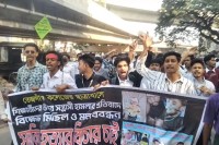 সড়ক-ছাড়লেন-তেজগাঁও-কলেজের-শিক্ষার্থীরা,-ফার্মগেটে-যানচলাচল-শুরু