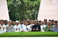জিয়াউর-রহমানের-শাহাদাতবার্ষিকীতে-প্রধানমন্ত্রীর-শ্রদ্ধা