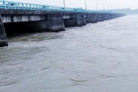 তিস্তায়-পানি-বৃদ্ধি,-৪৪-গেট-খোলা