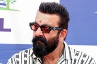 ক্যামেরা-দেখেই-রক্তচক্ষু-সঞ্জয়ের