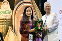 ক্রীড়াক্ষেত্রে-অনন্য-অবদান,-বেগম-রোকেয়া-পদকে-সম্মানিত-ঋতুপর্ণা-চাকমা