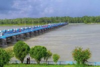 উজানের-ঢলে-বিপৎসীমা-ছাড়াল-তিস্তা