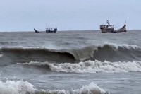 রোববার-ঘূর্ণিঝড়ে-রূপ-নিতে-পারে-নিম্নচাপরোববার-ঘূর্ণিঝড়ে-রূপ-নিতে-পারে-নিম্নচাপ