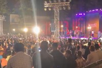 নরসিংদীতে-‘ইত্যাদি’র-অনুষ্ঠান-থেকে-শতাধিক-মোবাইল-চুরি