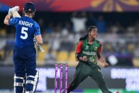 ইংল্যান্ডের-বিপক্ষে-লড়াই-করেও-জয়-ছিনিয়ে-আনতে-পারল-না-বাংলাদেশ