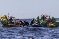 ভূমধ্যসাগরে-নৌকাডু‌বি-:-আহতরা-হাসপাতালে-ভ‌র্তি