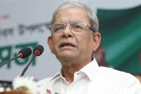 খালেদা-জিয়ার-জানাজায়-মানুষের-ঢল,-‘ভালোবাসার-প্রতিফলন’-বললেন-মির্জা-ফখরুল