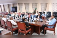 সংবাদপত্রের-স্বাধীনতার-প্রতি-সরকারের-দৃঢ়-অবস্থান-ব্যক্ত-করলেন-প্রধানমন্ত্রী