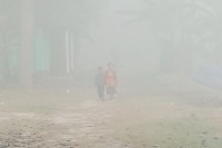 কুড়িগ্রামে-শীতের-তীব্রতায়-বিপর্যস্ত-জনজীবন