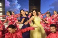তারকাবহুল-আয়োজনে-ঈদের-‘আনন্দমেলা’