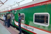 ট্রেনের-টিকিট-কালোবাজারি-রোধে-টাস্কফোর্সের-অভিযান