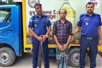 পটিয়ায়-কাভার্ডভ্যানসহ-তেল-ছিনতাই,-গ্রেপ্তার-১