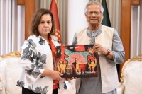 প্রধান-উপদেষ্টার-সঙ্গে-তুরস্কের-উপ-পররাষ্ট্রমন্ত্রীর-সাক্ষাৎ-:-বাংলাদেশ-তুরস্ক-সহযোগিতা-আরও-জোরদারের-আহ্বান