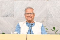 শ্রমবাজার-সম্প্রসারণে-ভিসা-জটিলতা-দূর-করার-নির্দেশনা-দিয়েছেন-প্রধান-উপদেষ্টা