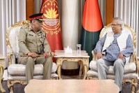 প্রধান-উপদেষ্টার-সঙ্গে-পাকিস্তানের-যৌথ-বাহিনীর-চেয়ারম্যানের-সৌজন্য-সাক্ষাৎ