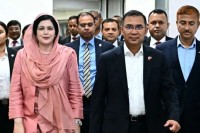 রাষ্ট্রীয়-সফর-শেষে-ঢাকায়-ফিরলেন-প্রধানমন্ত্রী