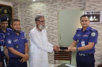 পটুয়াখালীতে-চুরি-হওয়া-৭০টি-মোবাইল-উদ্ধার
