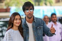 ২৫০-কোটি-রুপির-বাড়িতে-উঠছেন-রণবীর-আলিয়া