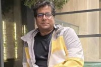 এখনো-ডিবি-কার্যালয়ে-সাংবাদিক-আনিস-আলমগীর