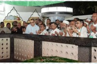 শাহজালালের-মাজার-ও-ওসমানীর-কবর-জিয়ারত-তারেক-রহমানের