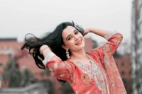 ‘রাক্ষস’-ছেড়ে-‘বনলতা-এক্সপ্রেস’-এ-সাবিলা-নূর