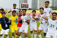 ব্রুনাইয়ের-জালে-বাংলাদেশের-৮-গোল