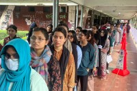 যথাসময়ে-শুরু-হয়েছে-ডাকসু-ভোট-গ্রহণ-কার্যক্রম
