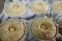 জিআই-সনদ-পেল-ঐতিহ্যের-প্রতীক-ঝিটকার-হাজারী-গুড়