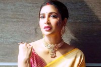 ‘আমাকে-অনেকে-লেডি-সুপারস্টার-বলে’