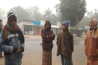 কুড়িগ্রামে-বৃষ্টির-মত-ঝড়ছে-কুয়াশা,-সূর্যের-দেখা-নেই