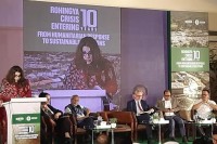 ‘রো‌হিঙ্গা‌দের-আশ্রয়-১০-বছর-থে‌কে-যেন-২০-বছরে-না-যায়’