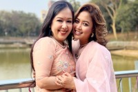 ‘অভিনয়-নাকি-অন্য-কিছু,-দেখা-হচ্ছে-ঈদে’