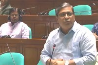 সন্তানদের-নামে-ইউনিয়নের-নাম,-প্রতিমন্ত্রী-বললেন-‘অলৌকিক-মিল’