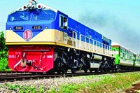 পূজার-ছুটিতে-পূর্বাঞ্চলে-চলবে-৪-জোড়া-স্পেশাল-ট্রেন