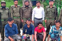 সুন্দরবনে-অবৈধভাবে-কাঁকড়া-আহরণকালে-৪-জেলে-আটক