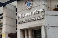 দুদকের-অভিযানে-স্বাস্থ্য,-রাজউক-ও-খাদ্য-খাতে-অনিয়মের-প্রমাণ