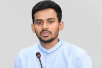 বেগম-খালেদা-জিয়ার-নেতৃত্ব-ও-প্রজ্ঞা-মূল্যবান-সম্পদ-:-আসিফ-মাহমুদ