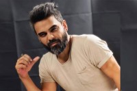 বাংলা-ফার্সির-মেলবন্ধন,-হাবিবের-‘মহা-জাদু’তে-মাতল-শ্রোতারা