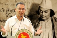 নজরুল-জয়ন্তী-ও-খাল-খননে-প্রধানমন্ত্রীর-অংশগ্রহণ