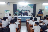 রাজারবাগ-পুলিশ-লাইনস-স্কুলে-সিঙ্গেল-ইউজ-প্লাস্টিকবিরোধী-সচেতনতামূলক-আয়োজন