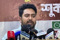 গণঅভ্যুত্থানের-ফসল-বিএনপি-জামায়াত-সমানভাবে-নিচ্ছে-:-নাহিদ-ইসলাম