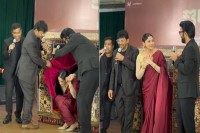 পালকি-চড়ে-পূজা-এলেন,-বরণ-করলেন-চঞ্চল-নিশো