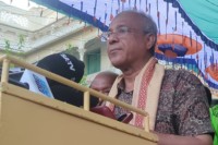 মব-সন্ত্রাস-বন্ধে-কাজ-করছে-সরকার-:-স্বরাষ্ট্র-উপদেষ্টা