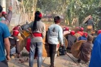 ফরিদপুরের-ভাঙ্গায়-আধিপত্য-বিস্তার-নিয়ে-দুই-পক্ষের-সংঘর্ষ,-আহত-২৫