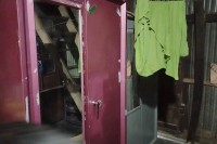 ওসমান-হাদির-গ্রামের-বাড়িতে-চুরি