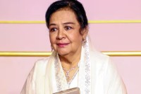 চ্যালেঞ্জিং-চরিত্রই-ছিল-আমার-লক্ষ্য:-ফরিদা